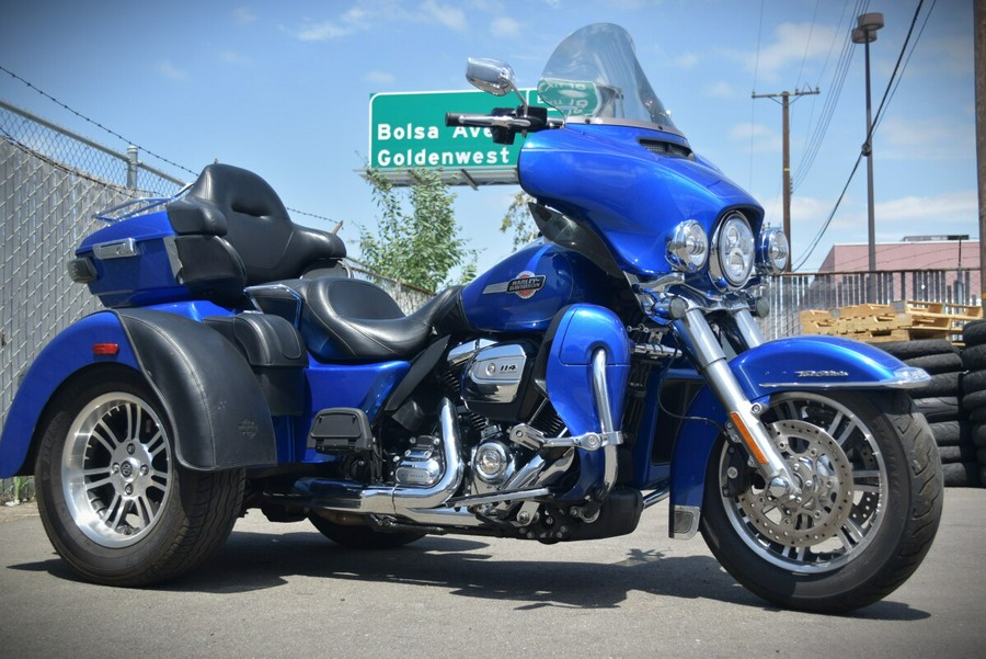 2024 Harley-Davidson Tri Glide Ultra FLHTCUTG