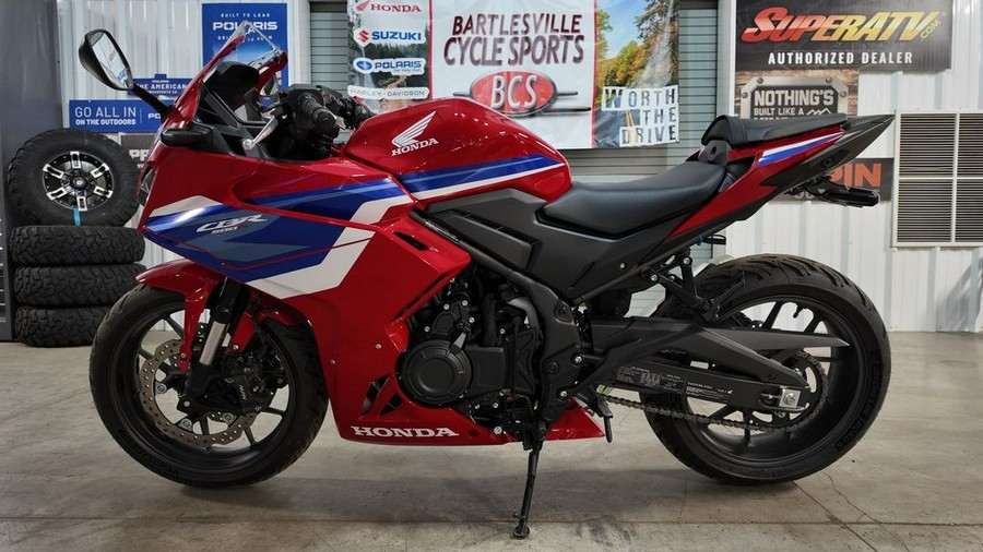 2025 Honda CBR500R ABS
