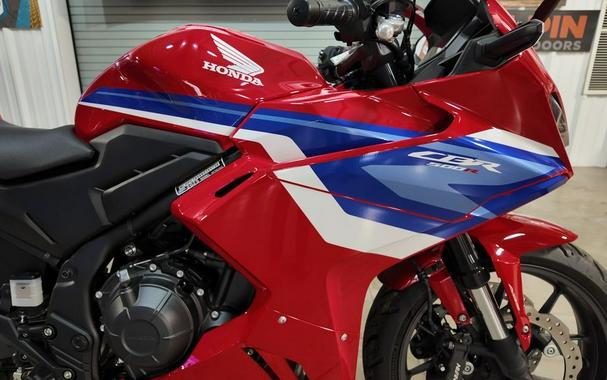 2025 Honda CBR500R ABS