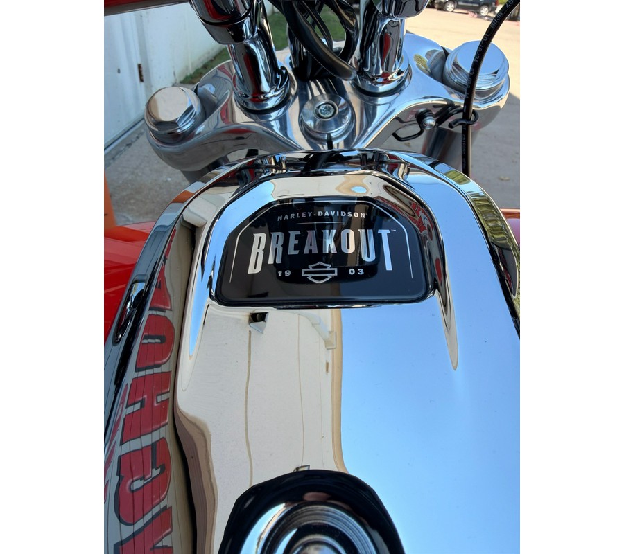 2026 Harley-Davidson Breakout®