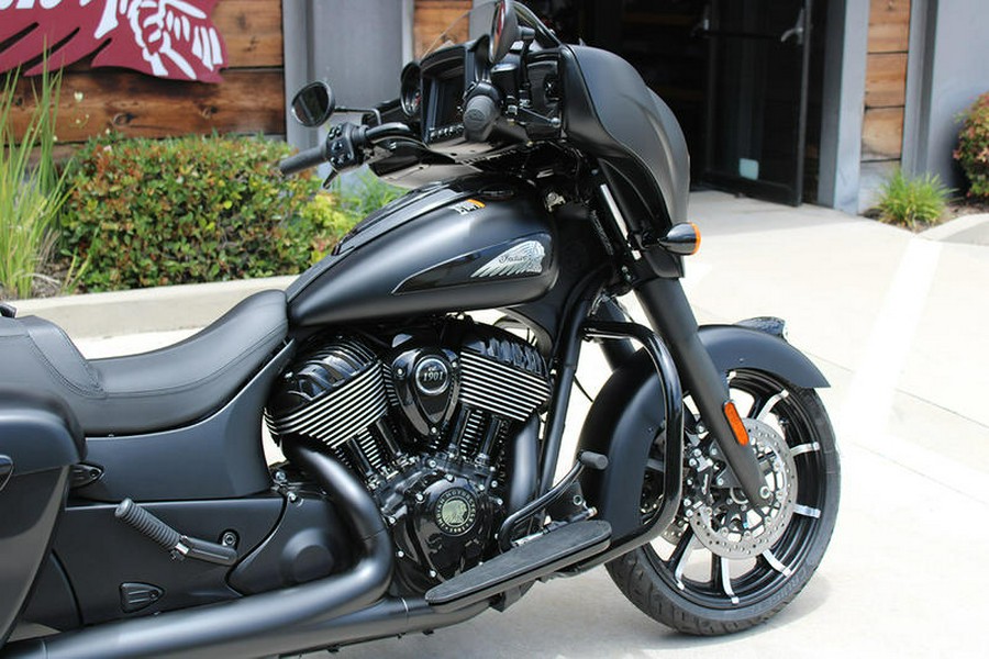 2023 Indian Motorcycle® Chieftain® Dark Horse® Black Smoke