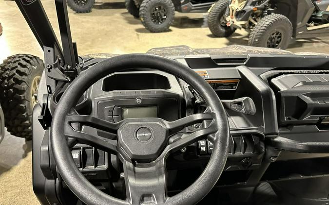 2023 Can-Am® Defender MAX DPS HD9 Mossy Oak Break-Up Country Camo