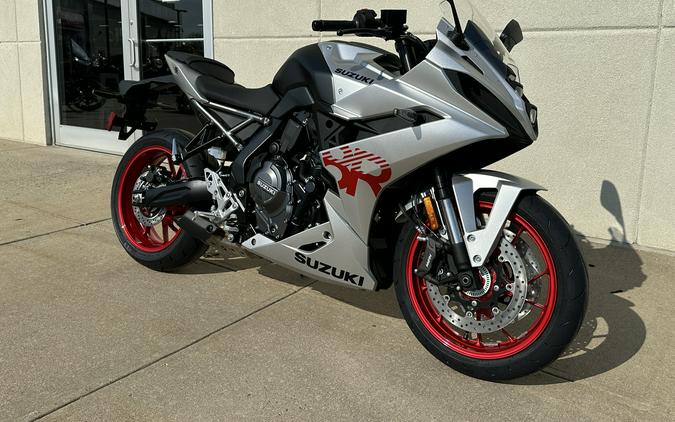 2024 Suzuki GSX8R