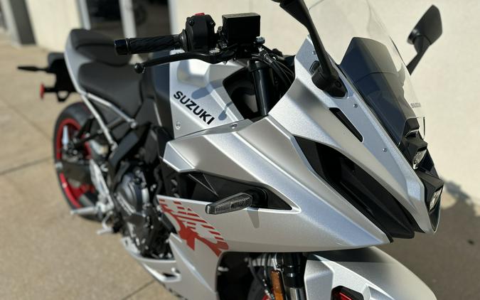 2024 Suzuki GSX8R