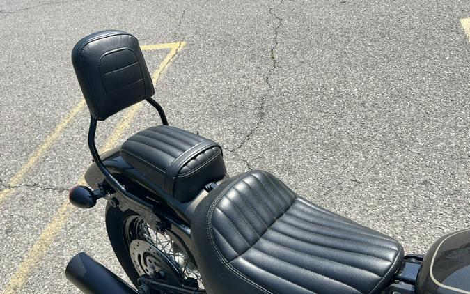 2020 Harley-Davidson Street Bob River Rock Gray