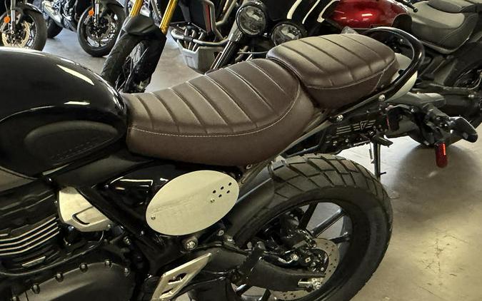 2025 Triumph Scrambler 400 X Phantom Black / Silver Ice