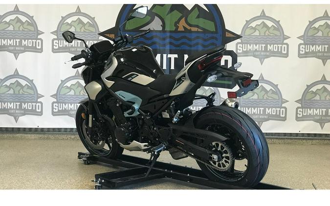 2025 Kawasaki Z900 ABS (ZR900SSFAN)