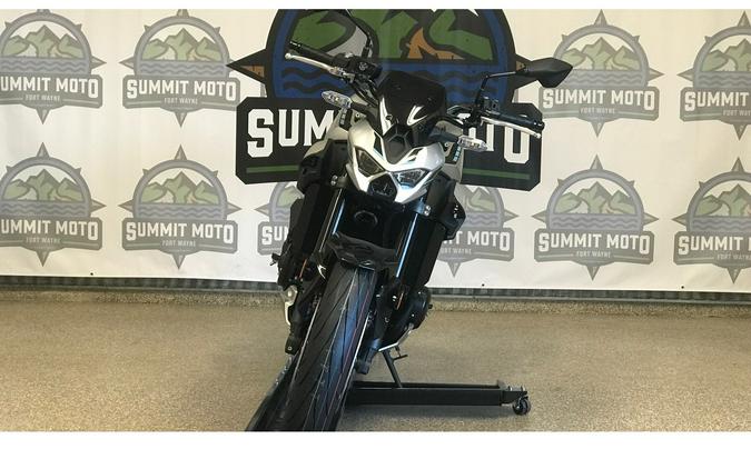 2025 Kawasaki Z900 ABS (ZR900SSFAN)