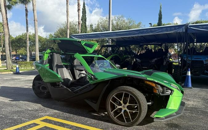 2018 Polaris SLINGSHOT SL Icon Dragon Green