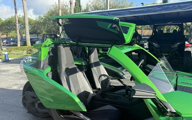 2018 Polaris SLINGSHOT SL Icon Dragon Green