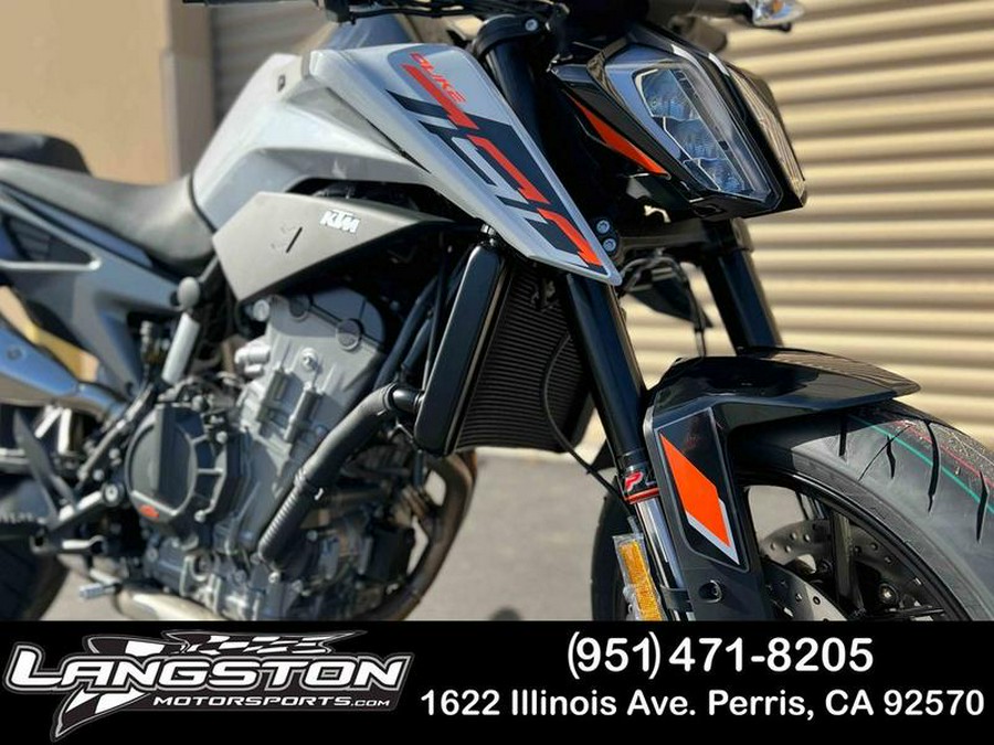 2024 KTM 790 Duke