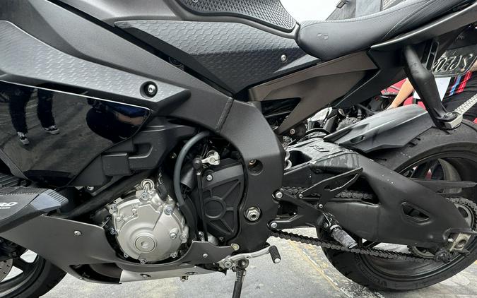 2016 Yamaha YZF-R1S