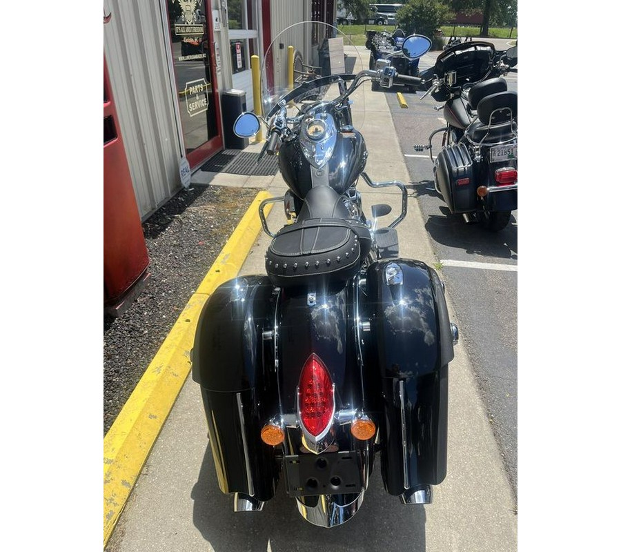 2024 Indian Motorcycle® Springfield® Black Metallic/Titanium Metallic