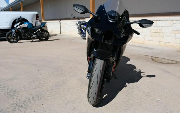 2025 KAWASAKI NINJA ZX10R METAL FLAT SPARK BLACK AND EBONY