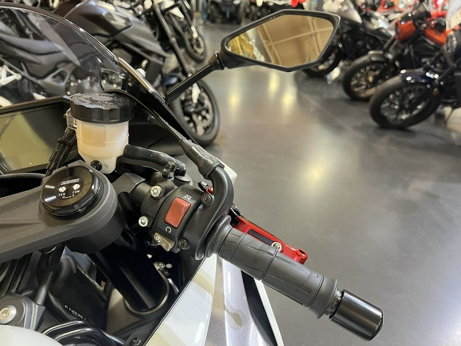 2025 Kawasaki Ninja® ZX™-6R ABS