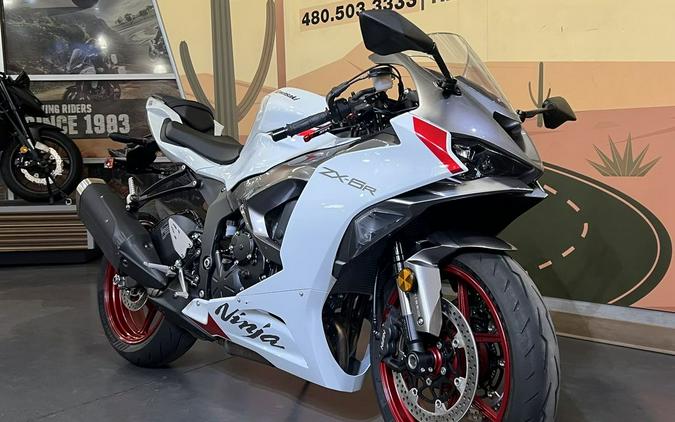 2025 Kawasaki Ninja® ZX™-6R ABS