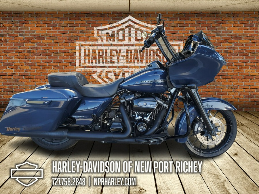2019 Harley-Davidson® Road Glide® Special