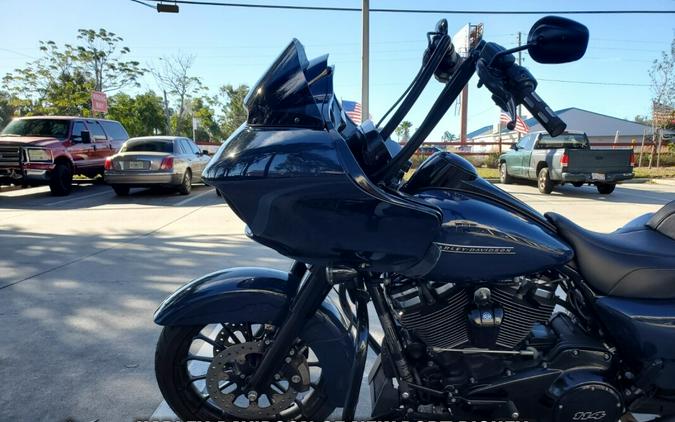 2019 Harley-Davidson® Road Glide® Special