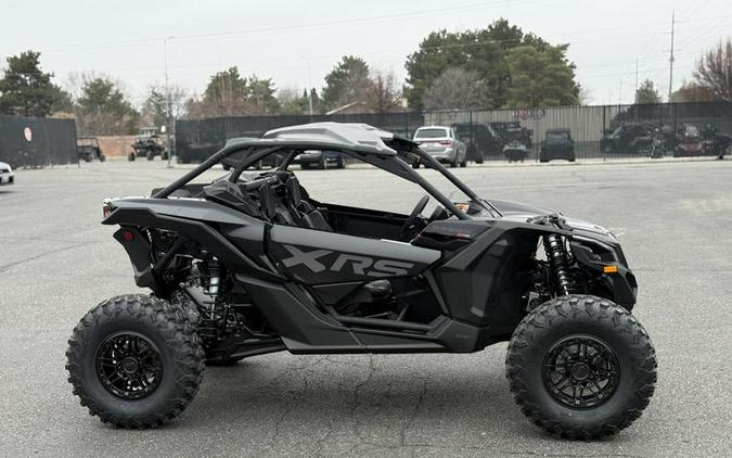 2026 Can-Am® Maverick X3 X rs Turbo RR Triple Black_7.6 in.
