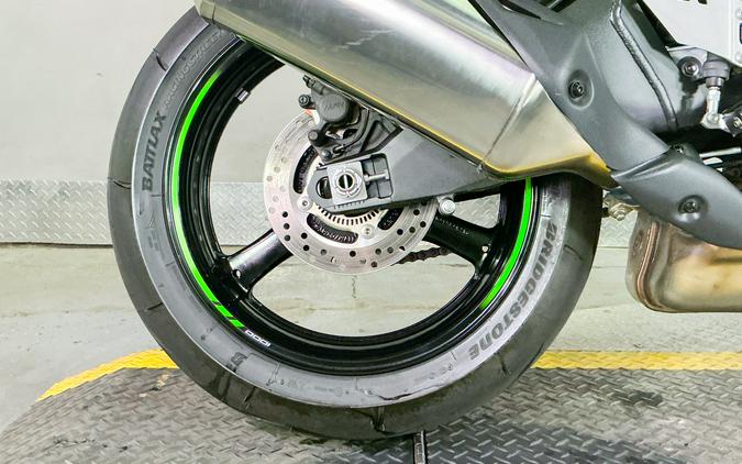2025 Kawasaki Ninja® ZX™-10R KRT Edition ABS