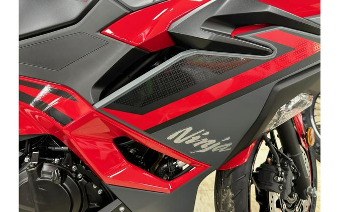 2024 Kawasaki NINJA® 500 ABS Red/Black/Dark Gray