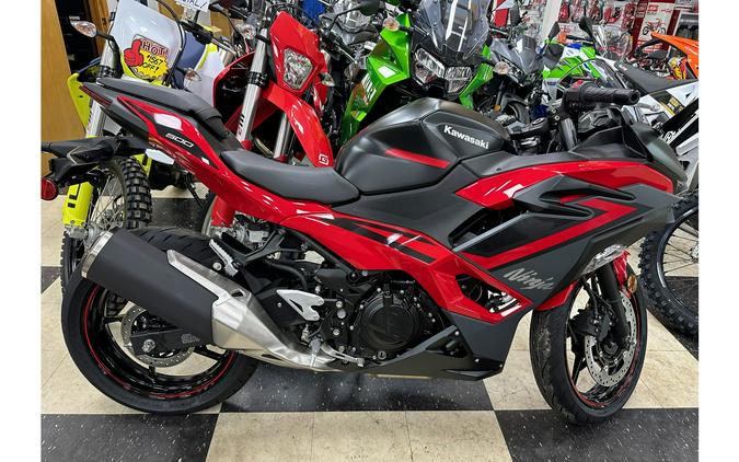 2024 Kawasaki NINJA® 500 ABS Red/Black/Dark Gray