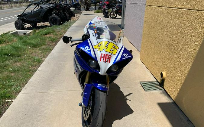 2010 Yamaha R1