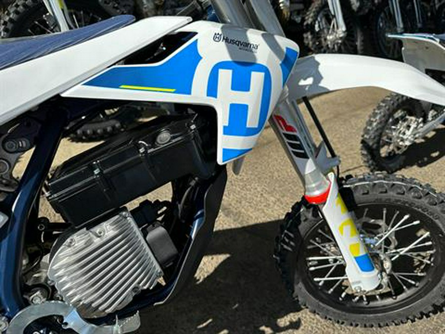 2024 Husqvarna EE 5