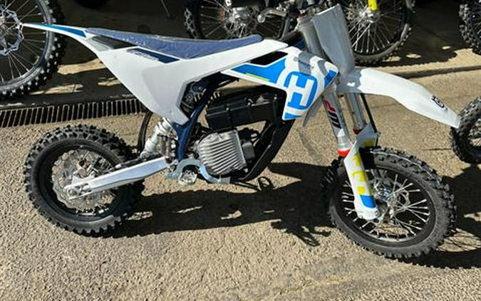 2024 Husqvarna EE 5