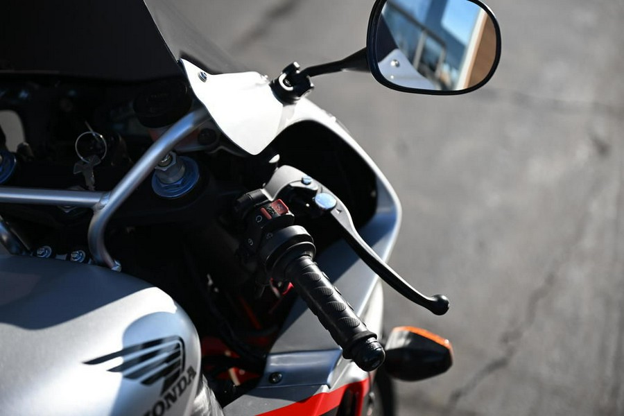 2002 Honda® RVT1000R