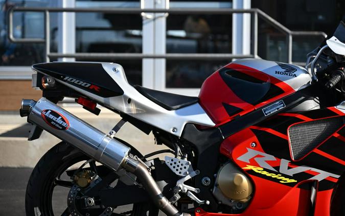 2002 Honda® RVT1000R