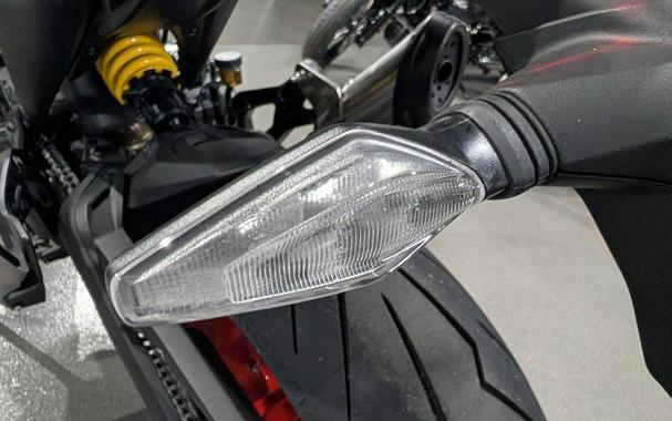 2025 Ducati MONSTER PLUS