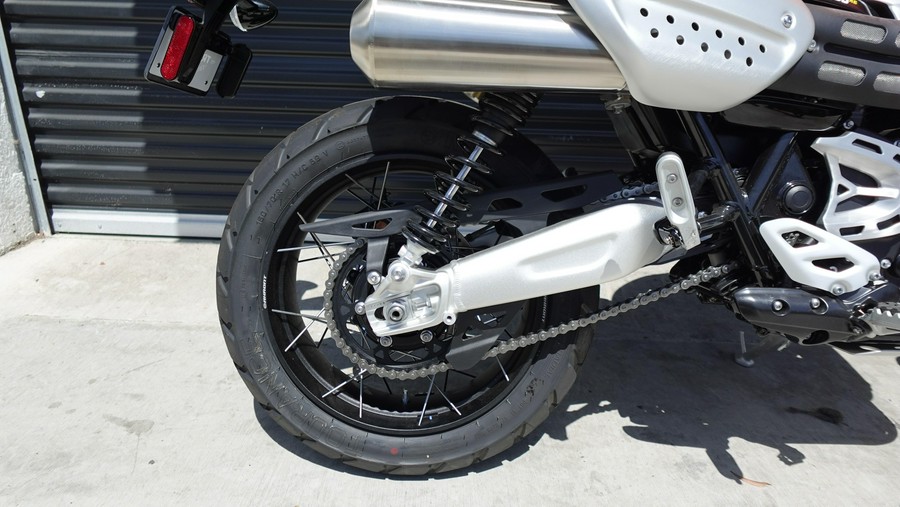 2025 Triumph SCRAMBLER 1200 XE