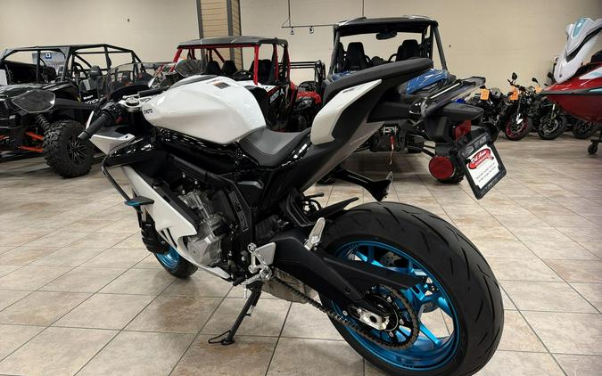 2026 CFMOTO 675SS