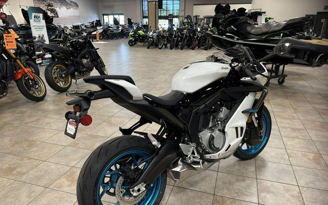 2026 CFMOTO 675SS