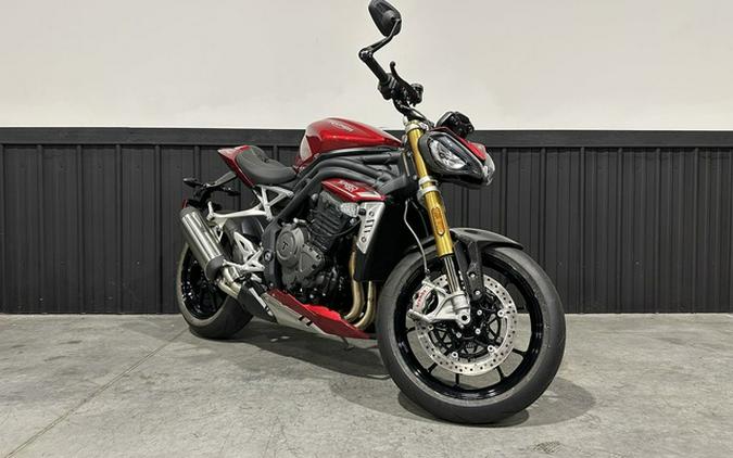 2024 Triumph Speed Triple 1200 RS Carnival Red 1200 RS Sapphire Black