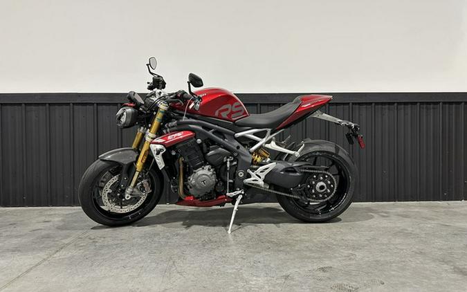 2024 Triumph Speed Triple 1200 RS Carnival Red 1200 RS Sapphire Black
