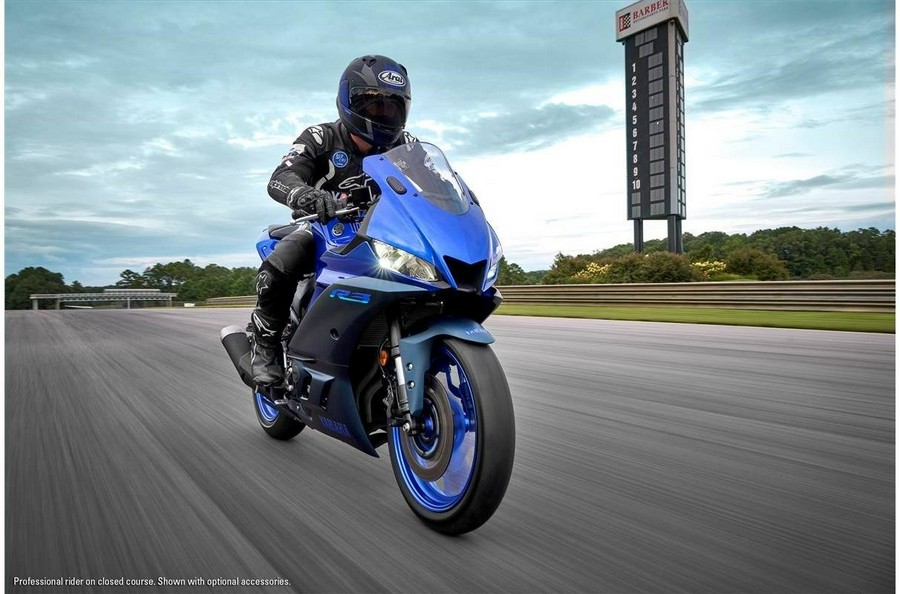 2023 Yamaha YZF-R3 ABS