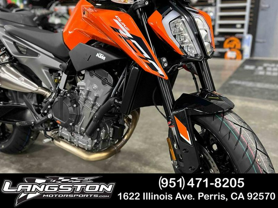 2024 KTM 790 Duke