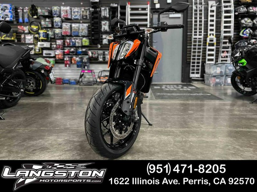 2024 KTM 790 Duke