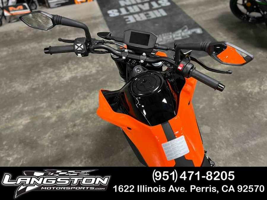 2024 KTM 790 Duke