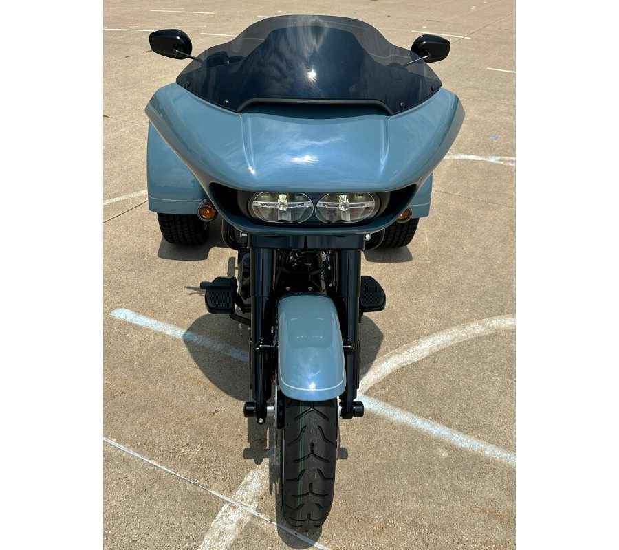 2024 Harley-Davidson Road Glide 3 Sharkskin Blue