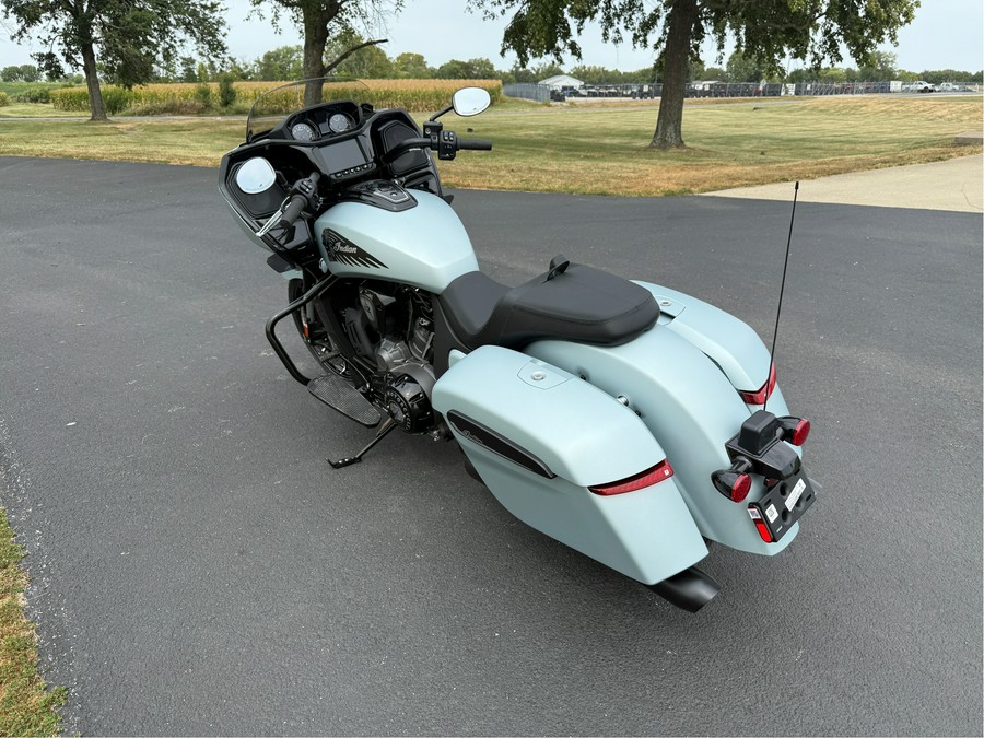 2025 Indian Motorcycle Challenger® Dark Horse® 112
