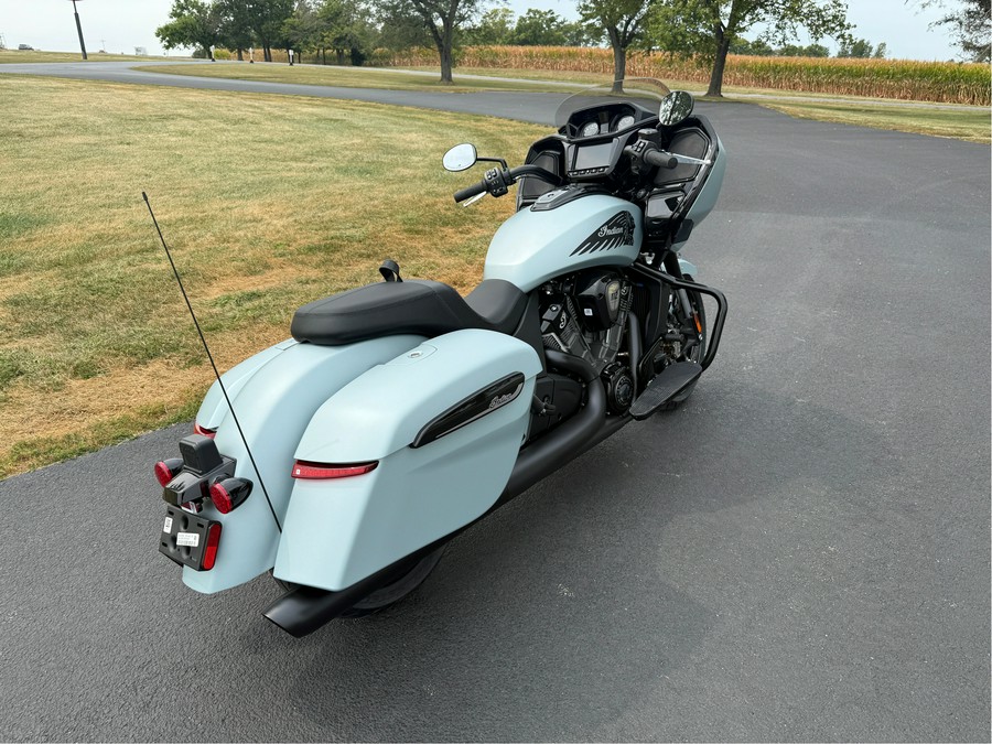 2025 Indian Motorcycle Challenger® Dark Horse® 112