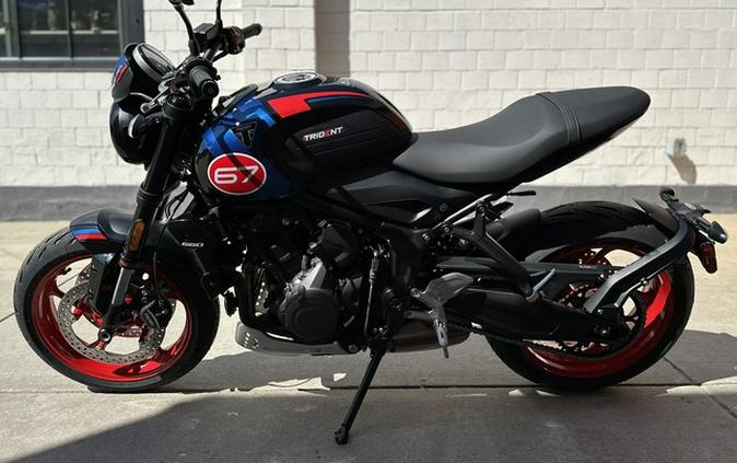 2026 Triumph Trident 660 Triple Tribute Edition Sapphire Black
