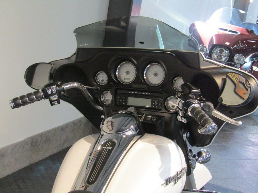 2011 Harley-Davidson® FLHX103 - Street Glide® PowerPak