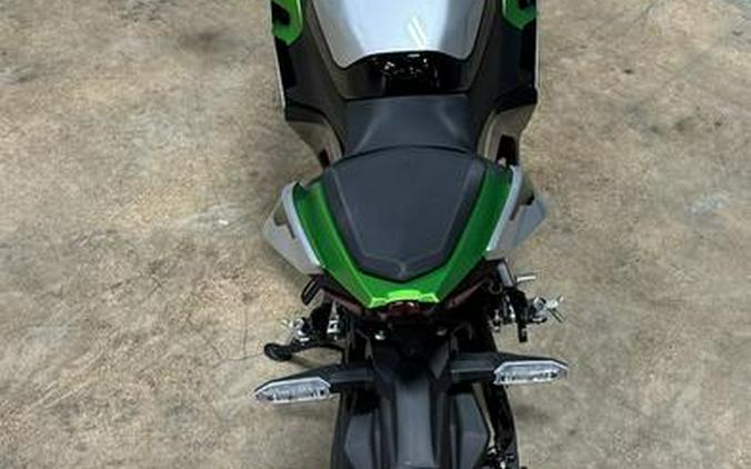 2024 Kawasaki Ninja® e-1 ABS