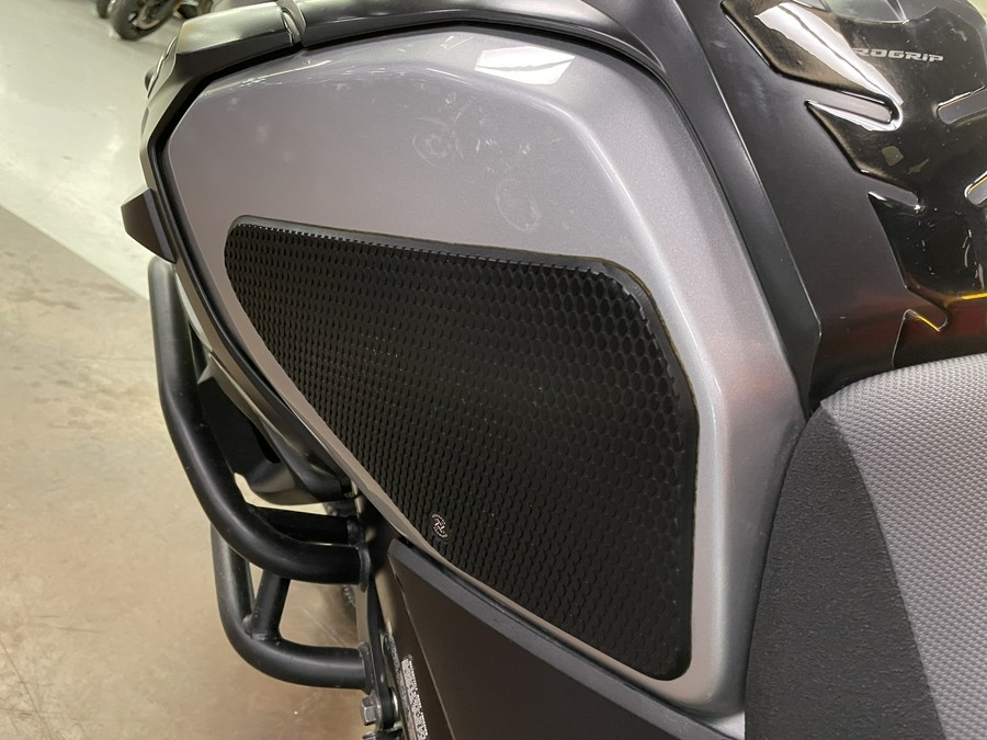 2016 Suzuki V-Strom 1000 Adventure