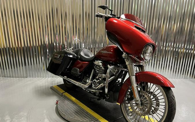 2019 Harley-Davidson FLHX - Street Glide