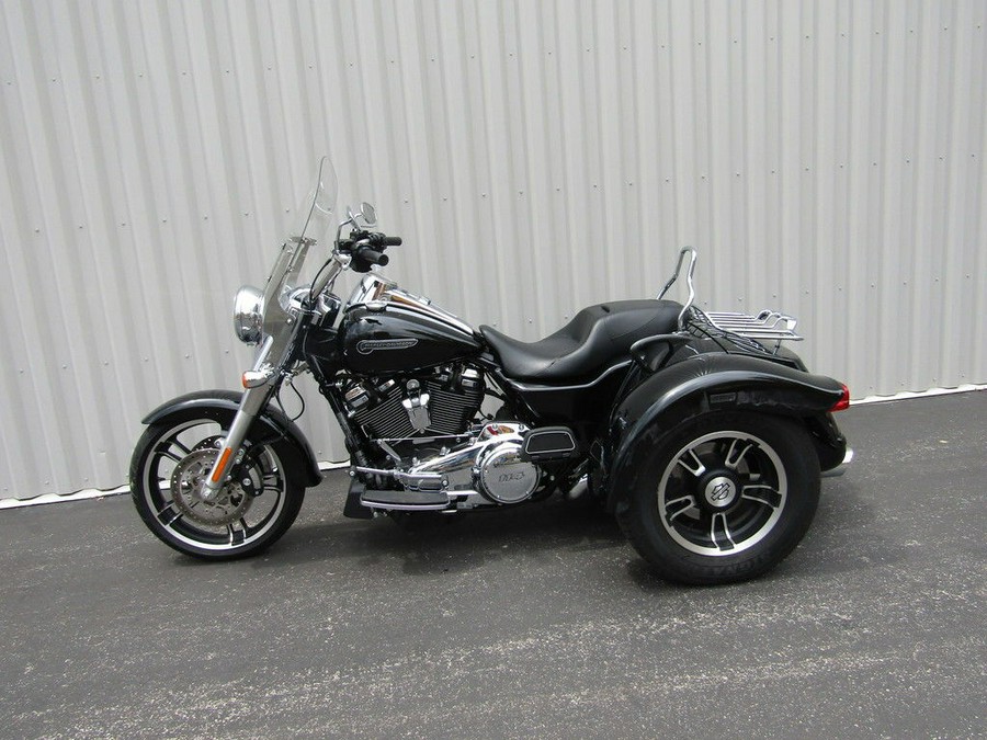 2019 Harley-Davidson® FLRT - Freewheeler®